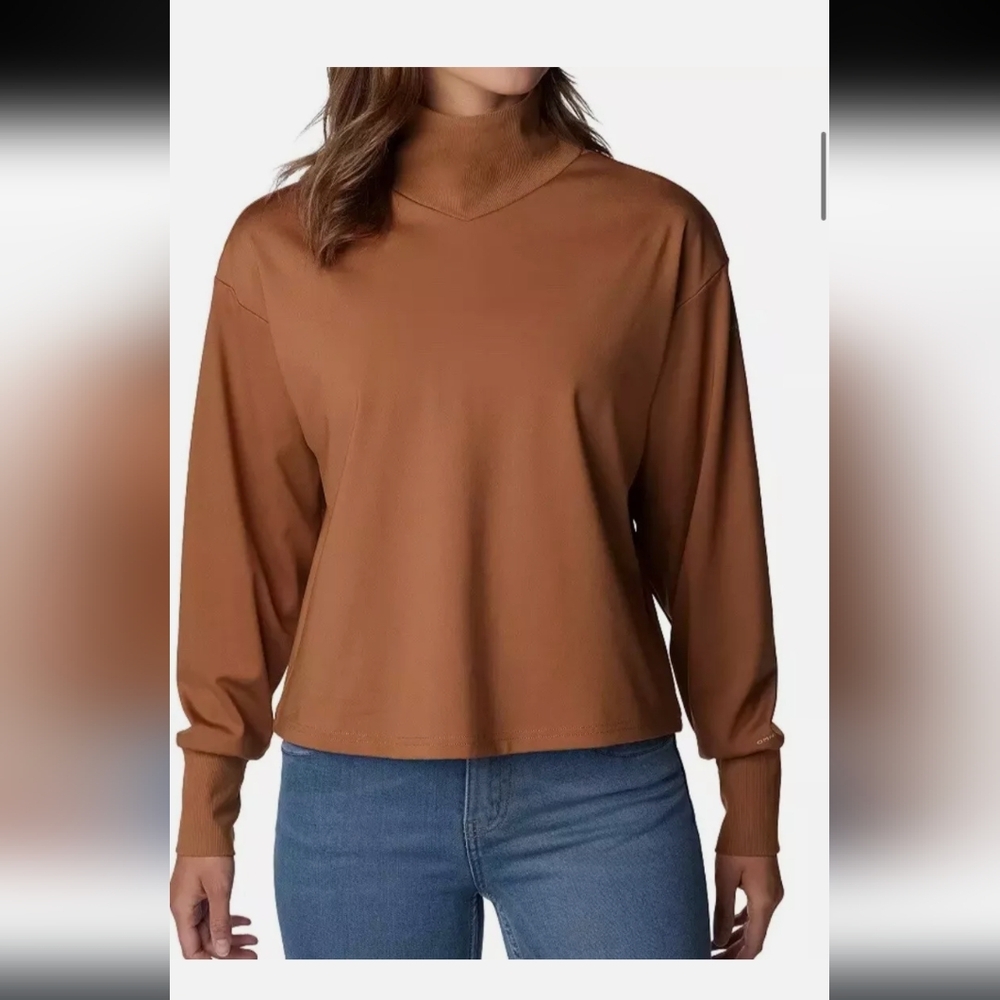 NWT Columbia Womens Turtleneck